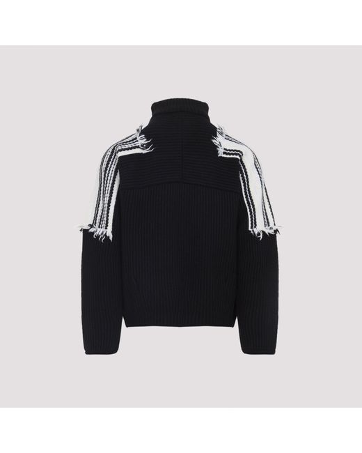 Mordecai Turtle Neck Black