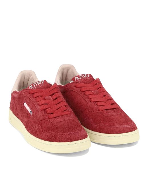 "Med Low" Sneakers Autry de color Red
