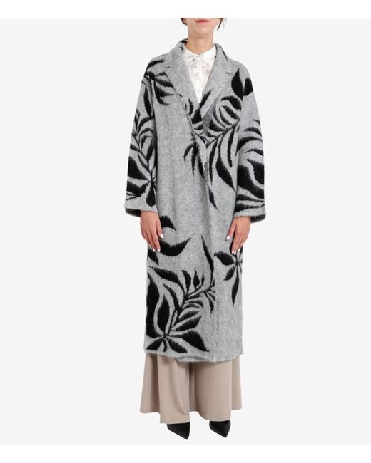 Kaos Gray Coats