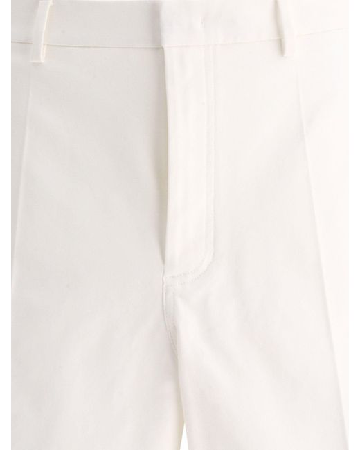 Valentino Shorts mit gummierten V -Details in White für Herren
