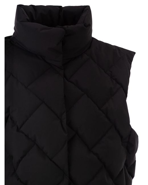 Herno Black Matt Nylon Down Jacket With Detachable Sleeves