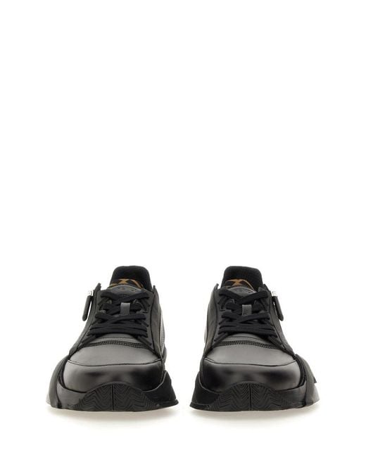 Fendi Black Flow Sneaker for men