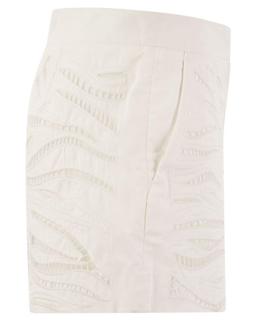 Shorts di cotone ricamato a Max Mara Edmond di Max Mara Studio in White