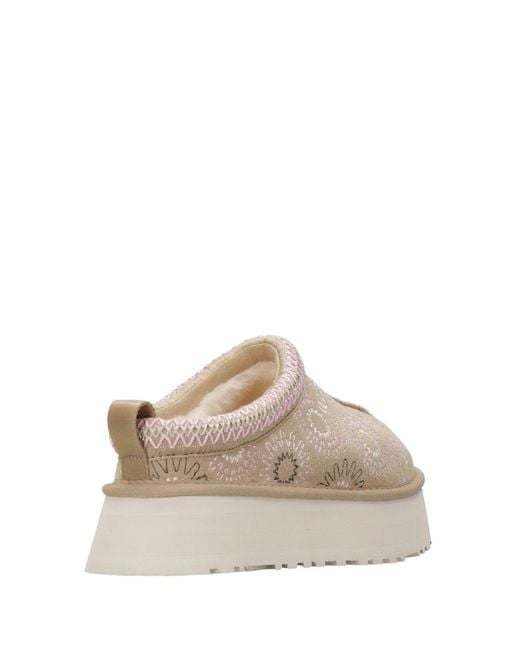 Ugg Sandalen Beige in het Brown