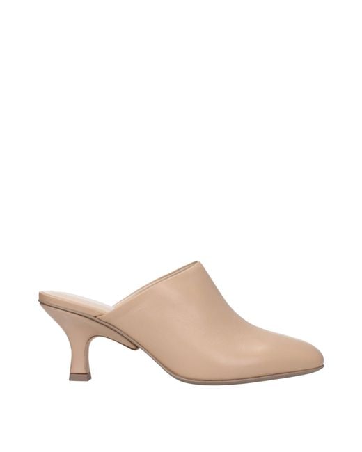 Tod's Natural Sandals Leather/Flesh