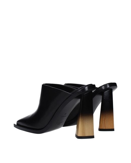 Givenchy Black Sandalen zeigen Frauen Leder schwarz