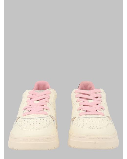 Autry Pink Medalist Low Sneakers
