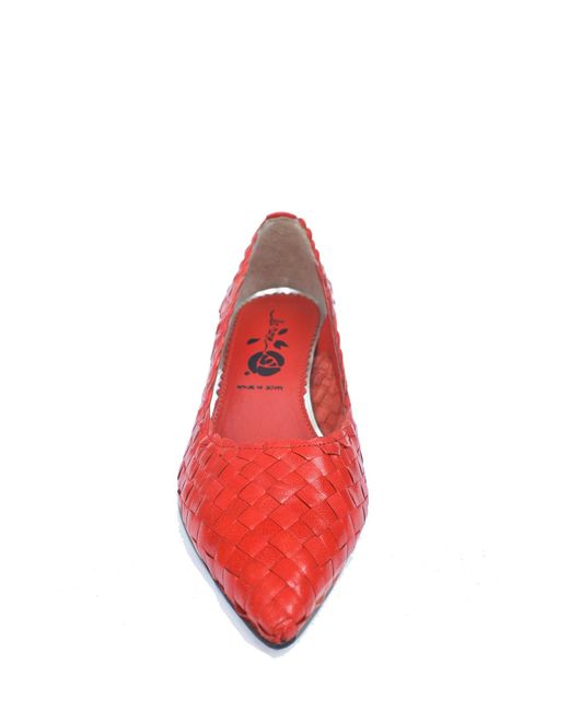 LA ROSE Red Pumps