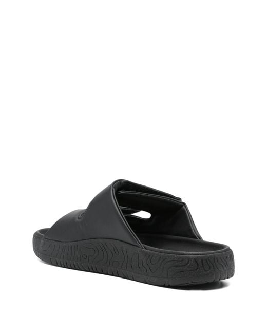 Veja Black Etna Bold