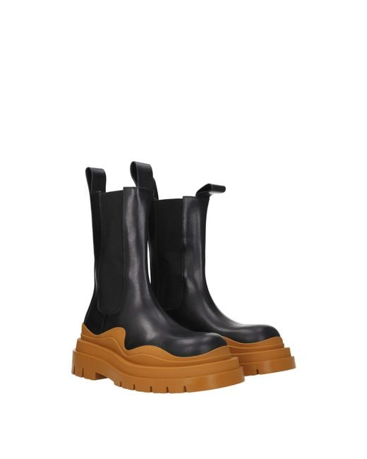 Bottega Veneta Brown Stivaletti Uomo Pelle Nero/Cognac for men
