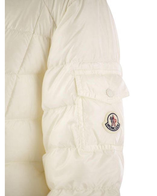 Moncler Aminia Short Down Jacket in het White