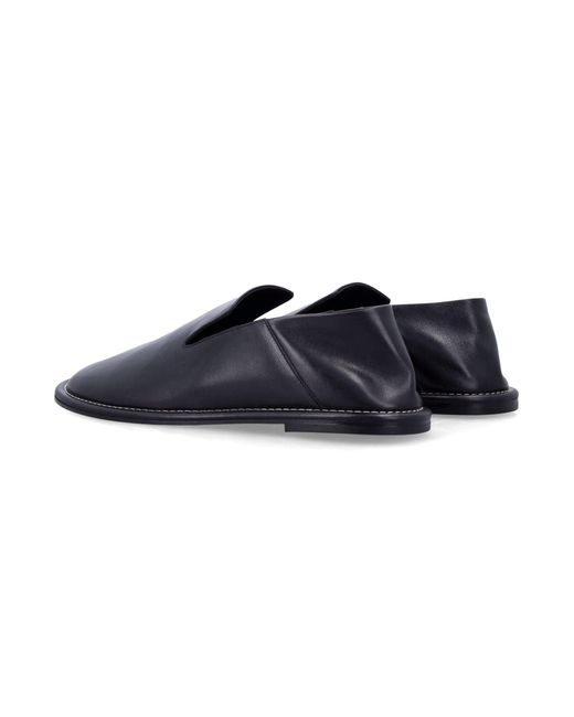 AMI Blue Flache Schuhe Schwarz
