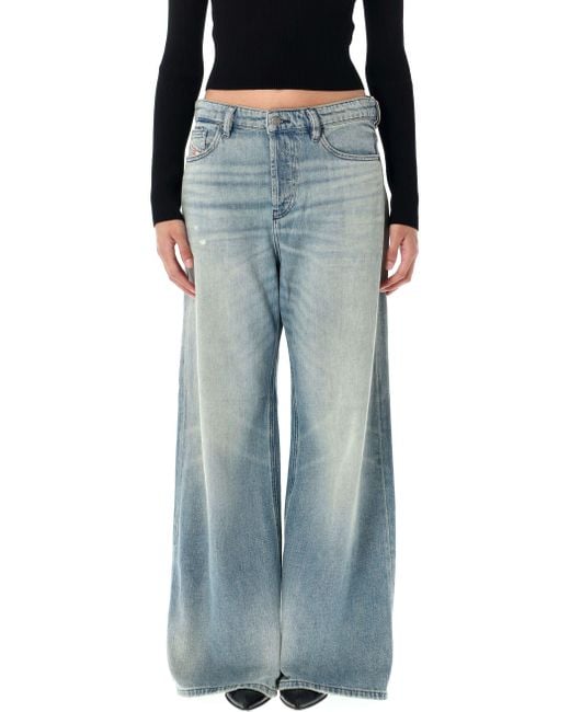 Jean bleu DIESEL en coloris Blue