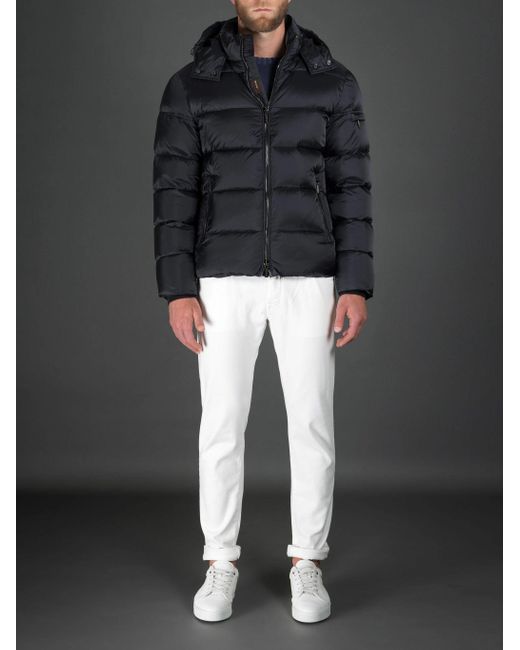 JE'm Va y aller. Moorer en coloris Black
