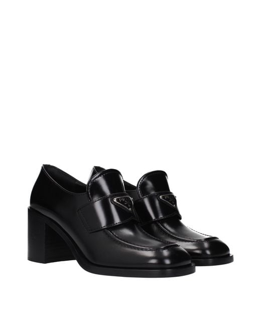 Prada Black Leather Décolleté