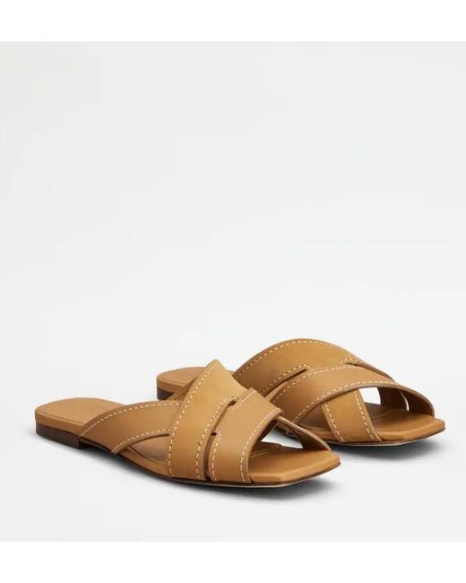 Tod's Brown Leather Flat