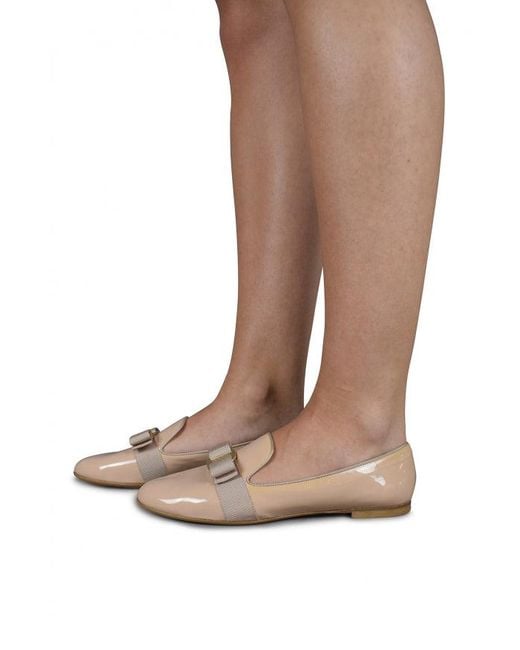 Ferragamo Natural Salvatore Scotty Loafers