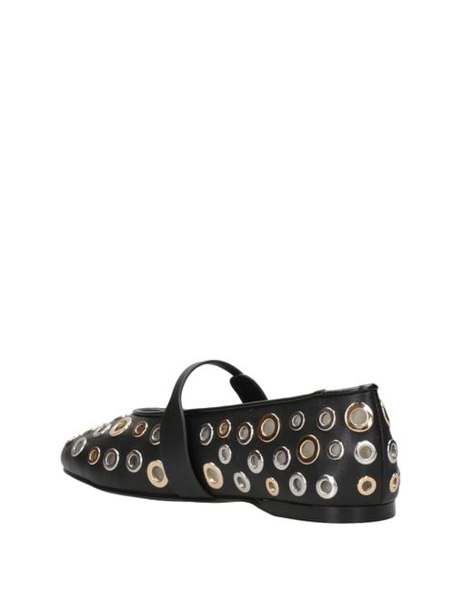 Steve Madden Black Flat Shoes