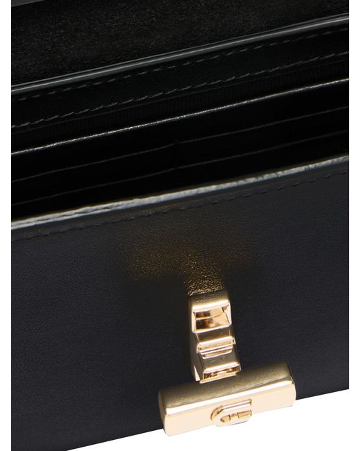 Bolsos .. Furla de color Black