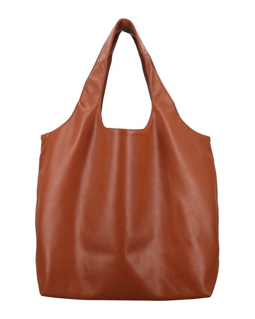 A.P.C. Tassen .. in het Brown