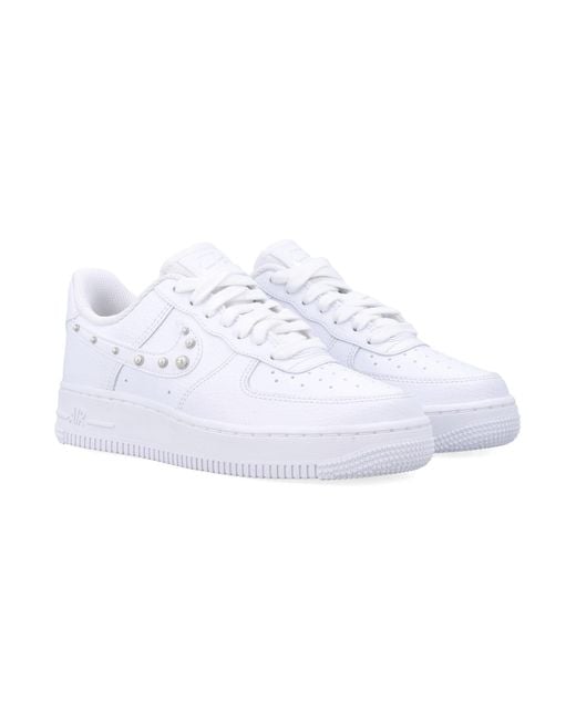 Nike White Air Force 1 '07 Leather Sneakers