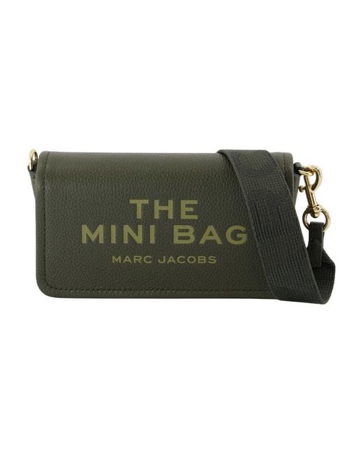 Marc Jacobs Green Die Mini -Brieftasche an der Kette Ledergrün