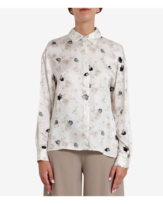 Kaos White Shirts