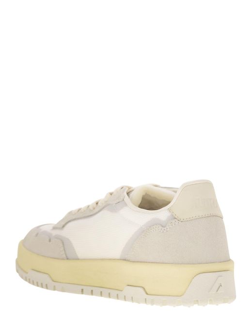 Autry Wildpace -stof En Suede Trainers in het Natural voor heren
