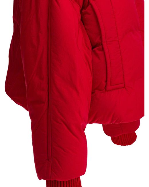 Max Mara Anti-druppel Kort Donsjack in het Red