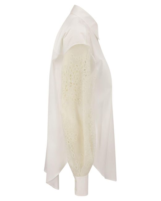 Brunello Cucinelli White Stretch -Baumwollpopelhemd mit knusprigem Seidenbroderie Anglaise -Ärmel