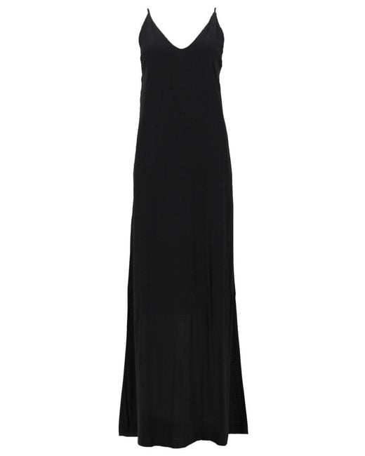 Nude Black Nude