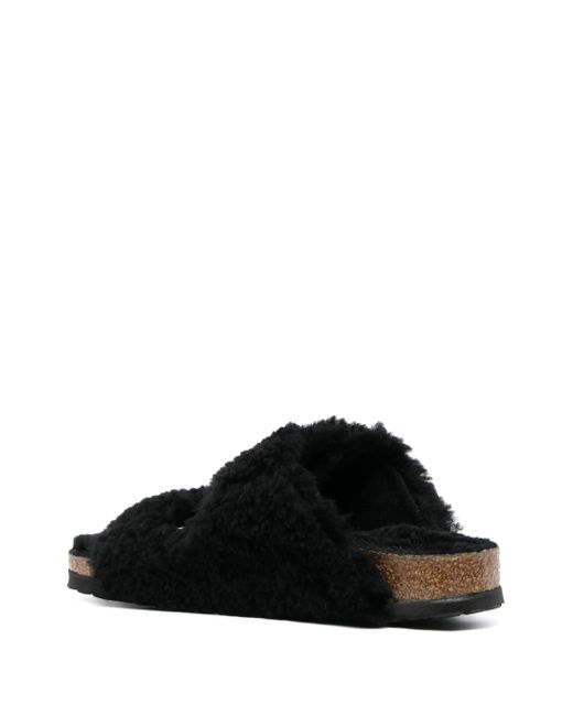 Birkenstock Arizona Lammy Slippers in het Black