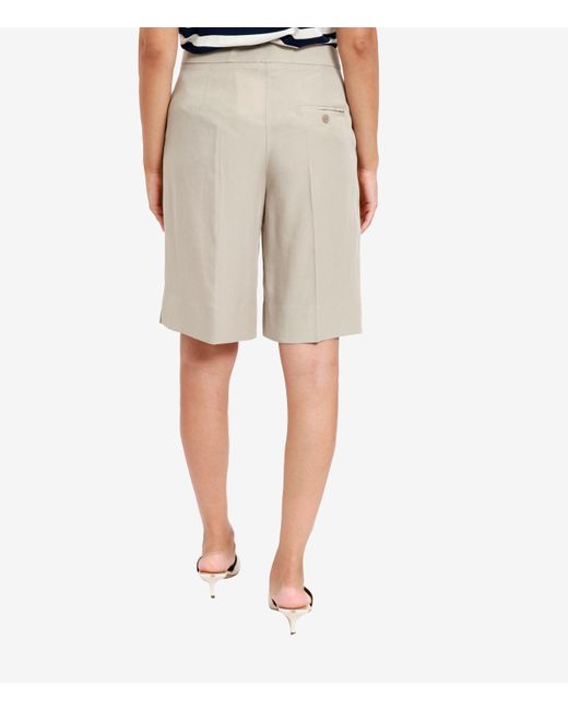 Kaos White Shorts