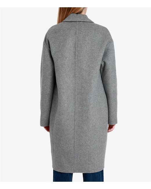 Kaos Jassen in het Gray