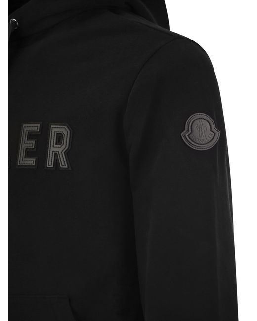Felpa con cappuccio stampata logo di Moncler in Black da Uomo
