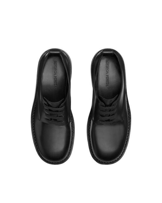 Strut Lace Up Shoes Bottega Veneta pour homme en coloris Black