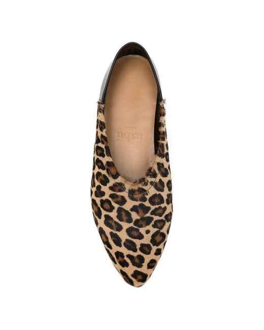 babú Milano White Flat Shoes