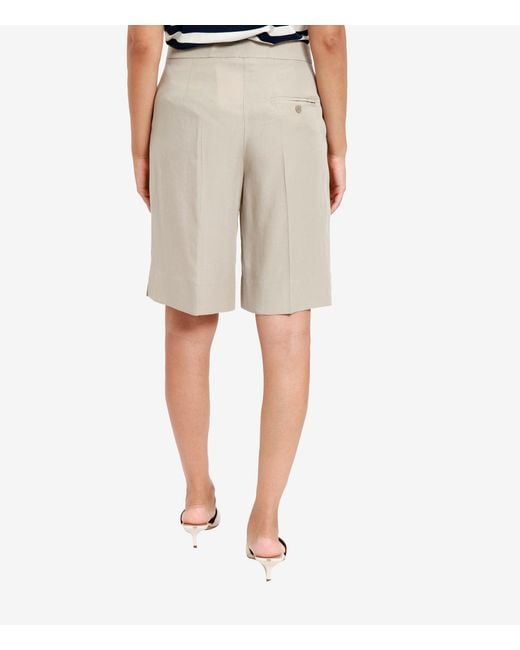 Kaos White Shorts