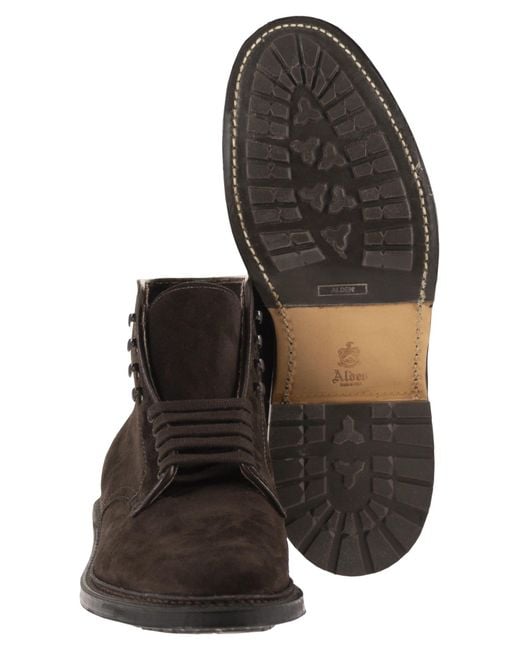 Alden Brown Suede Chukka Boots With Leather And Rubber Sole for men