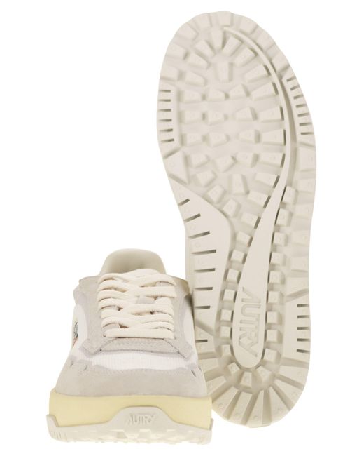 Autry Wildpace -stof En Suede Trainers in het Natural voor heren