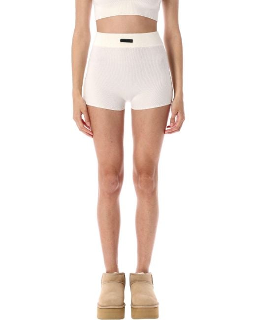 Les éléments essentiels de la peur des shorts de Dieu Essentials x Fear Of God en coloris White