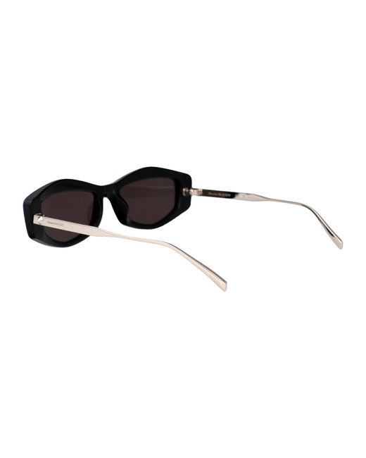 McQueen Black Sunglasses