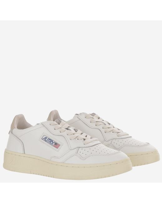 Autry White Leather Sneakers With Front Lacing And Logo Detail