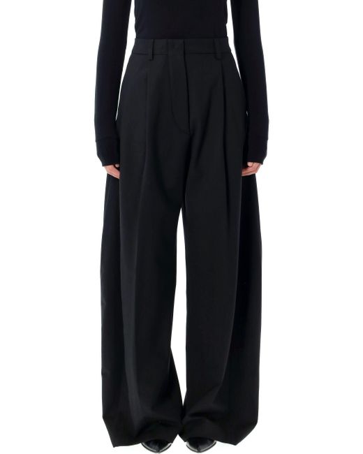 Los últimos pantalones negros THE LATEST de color Black