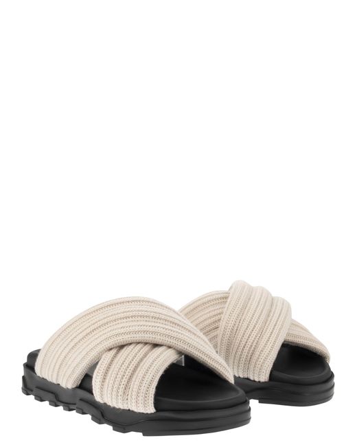 Sandalia con bandas de lana merino Fabiana Filippi de color White