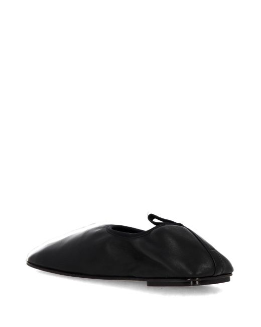Carven Black Garnier Rauchgraue Nappaleder-Pantoffeln