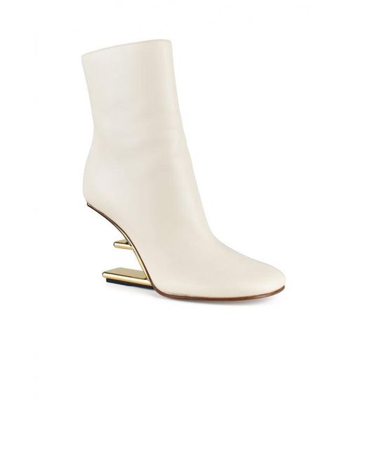 Botines First Fendi de color White
