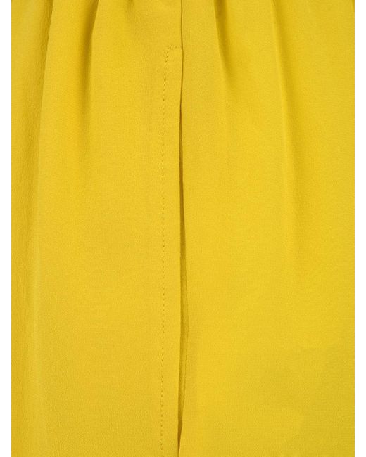 Aspesi Shorts in het Yellow