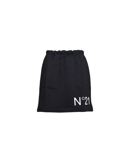 N°21 Rokken in het Black
