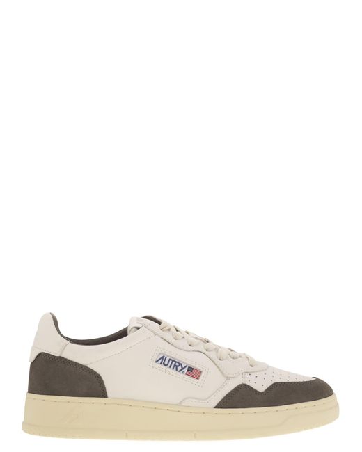 Autry White Medalist Low for men